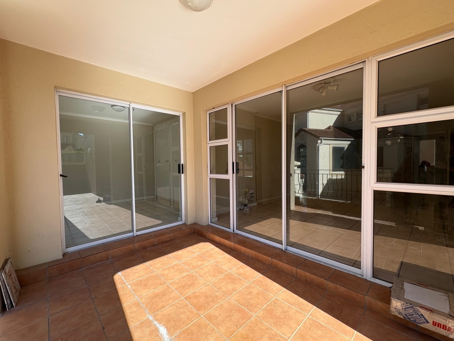 2 Bedroom Property for Sale in Century City Western Cape